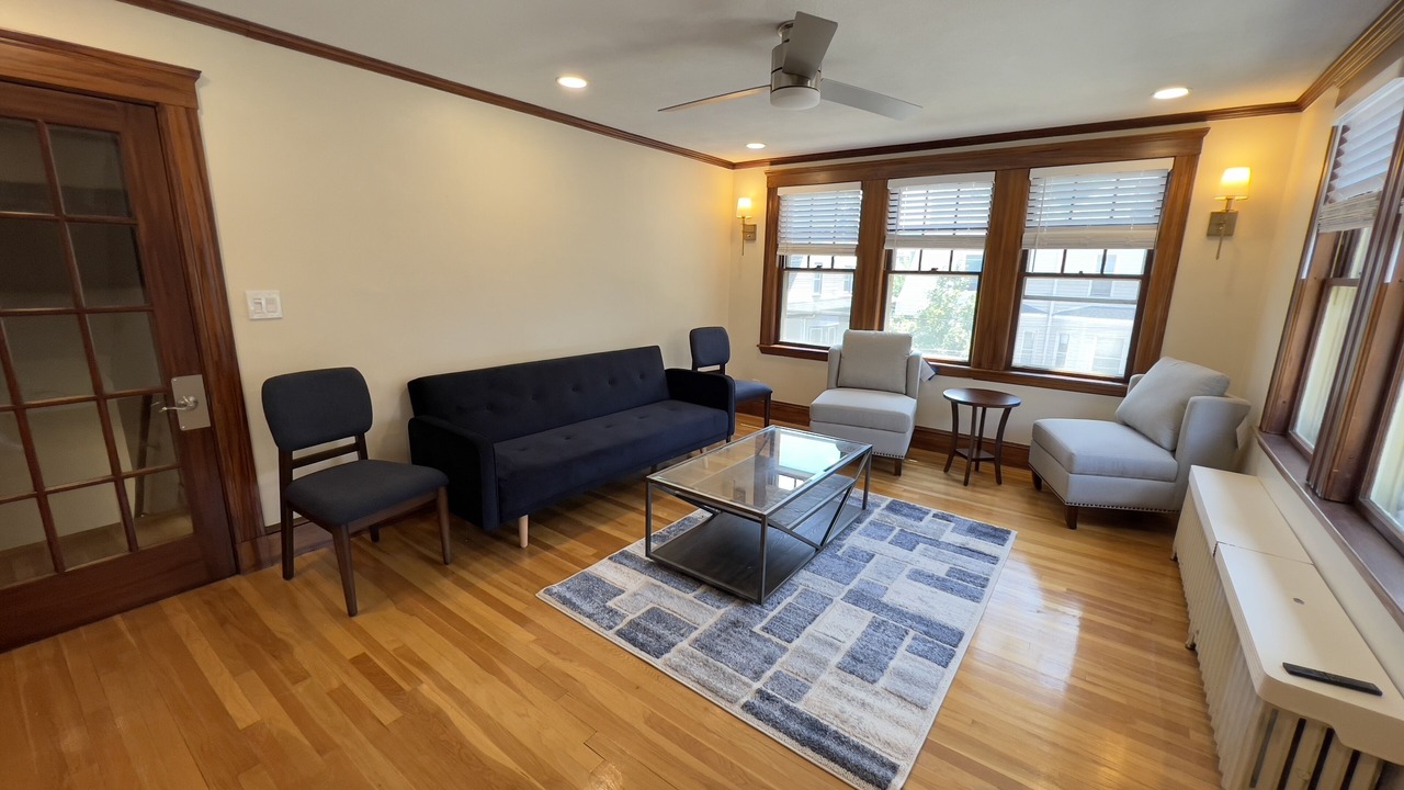 Tranquil Renovated 3BR Allston Condo + Parking , Close to Harvard/BU/BC/MIT!