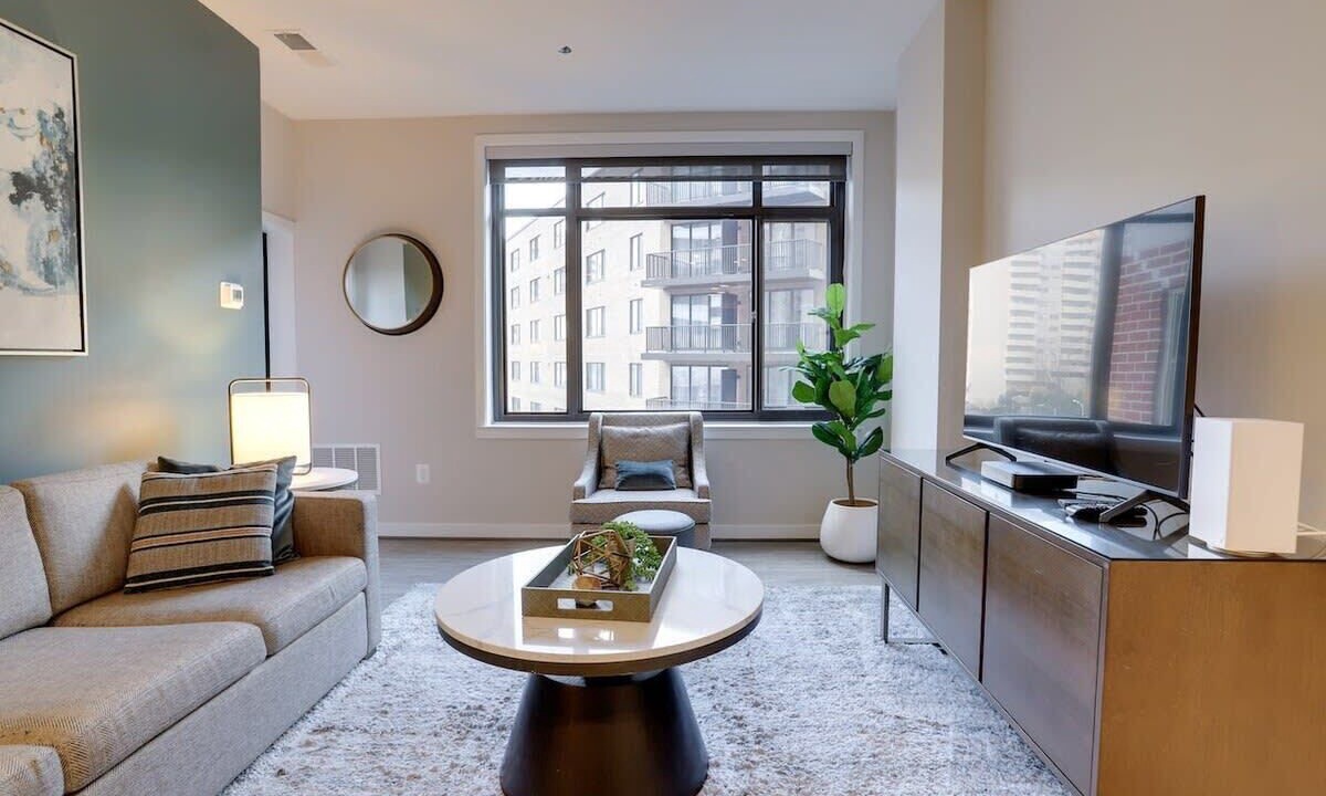 Sojourn | Courtland Towers | 1 BR w/Pickleball Court