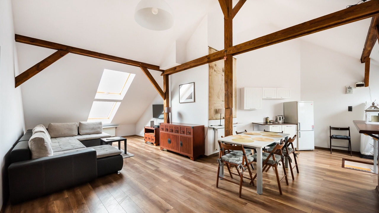Plac Narutowicza Two-Level Apartment