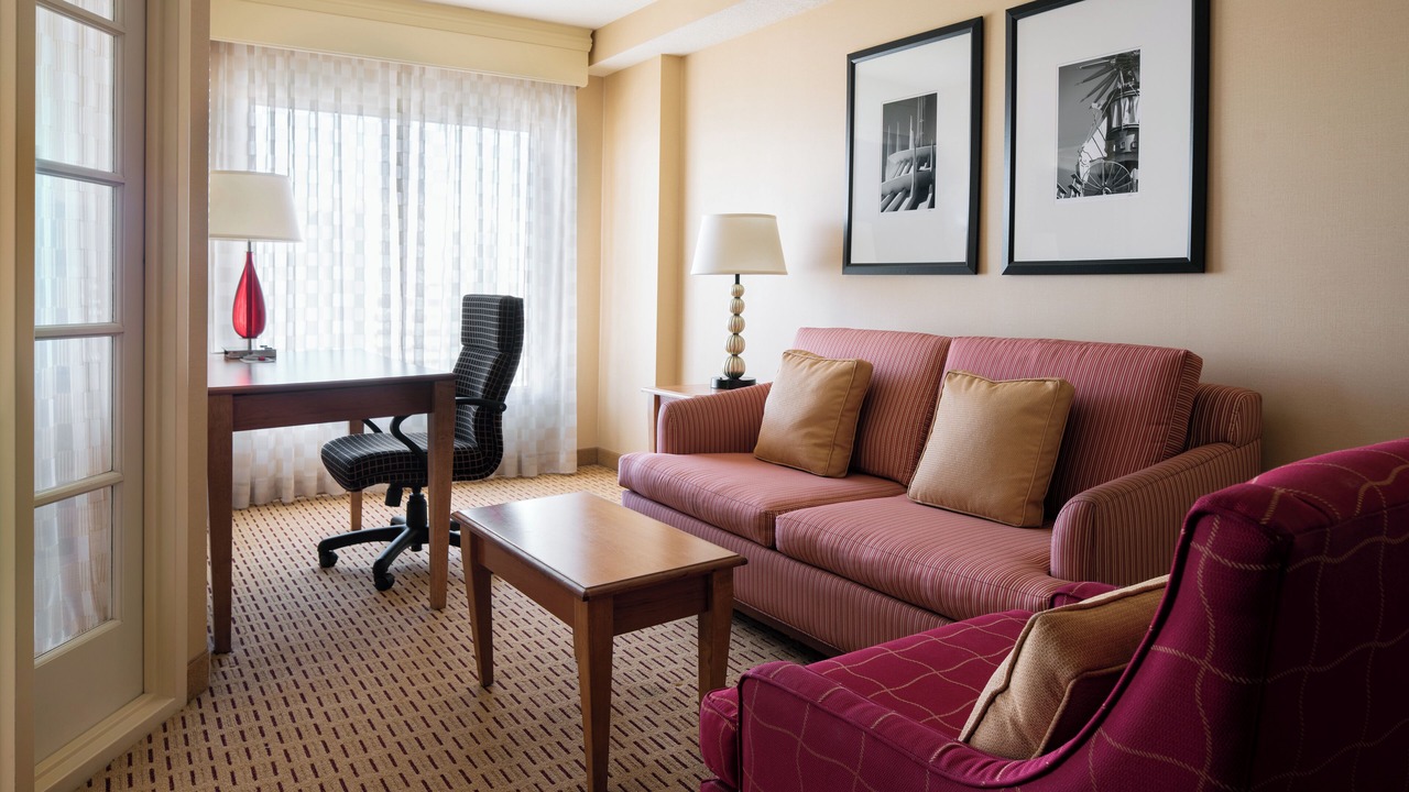 2 Units - Resort-Style Stay Near Disneyland, OC Beaches & Anaheim Convention