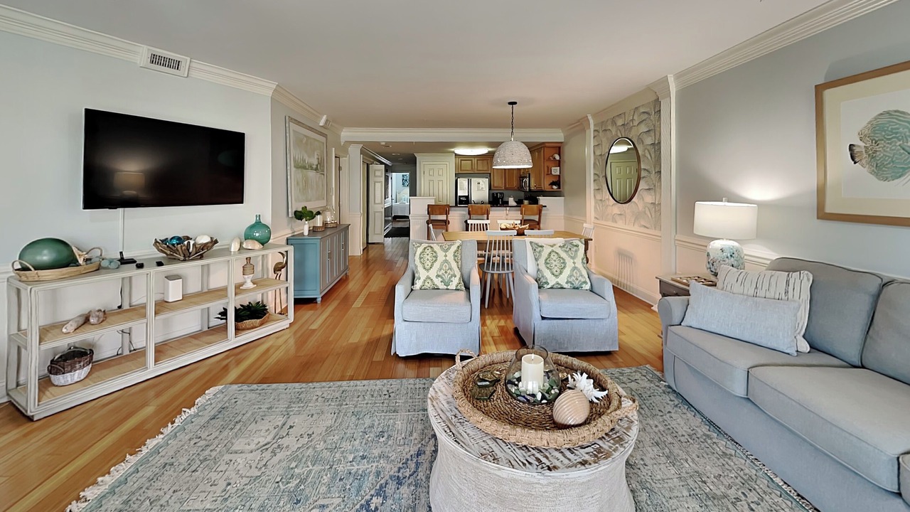 Brass Rail 318 | Luxe, Pet-Friendly, Pool Access
