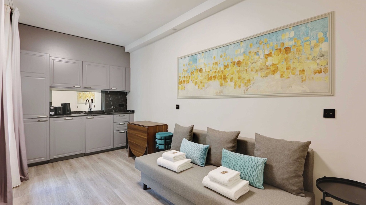 Cosy apartment with balcony - 2BR/6P- La Roquette