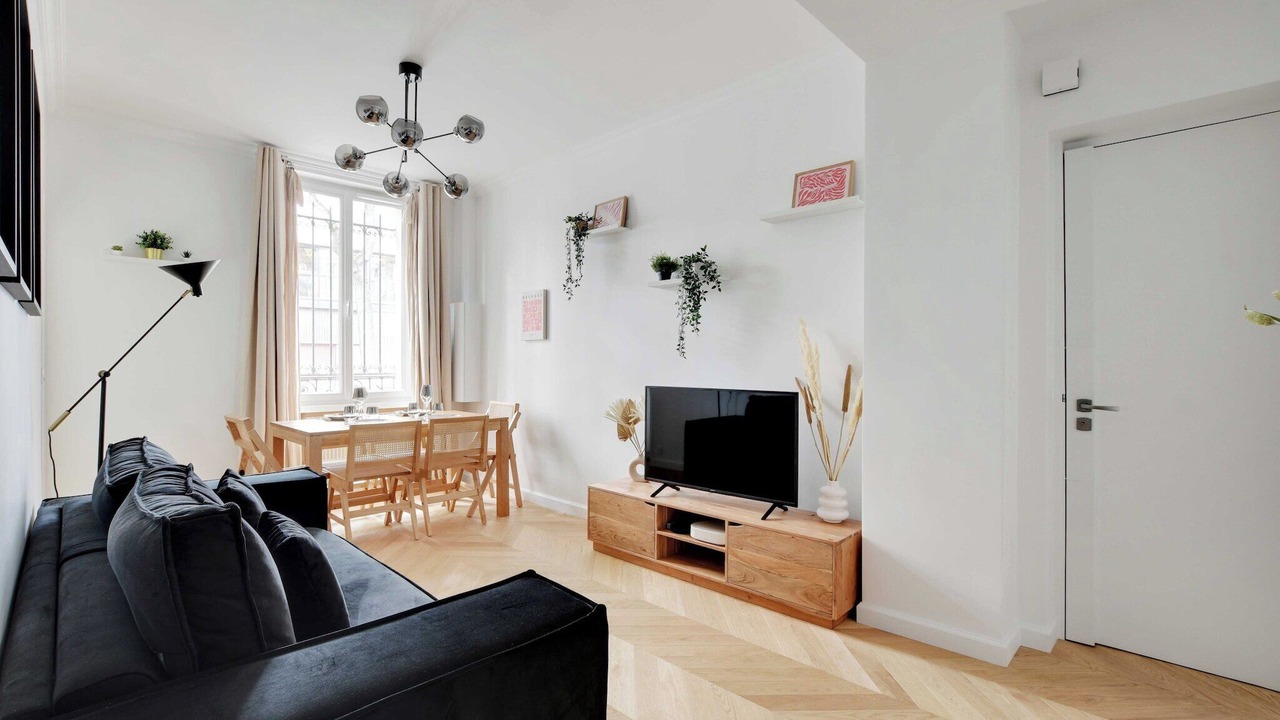 Elegant apartment -2BR/6P - Père Lachaise
