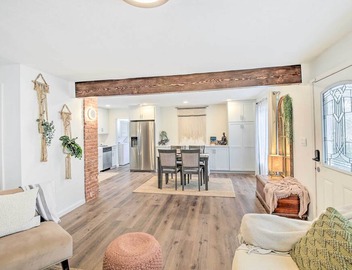Super Walkable! Historic Home in Dtwn Long Beach 3