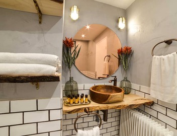The Majestic Garden Suite 4