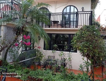 Perfect vacation! Beach, pool/tennis court, 5 min MTR, garden BBQ 3