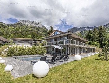 Apartment Adret 6 people Sunny Side Apartment with Pool, Lake and Mountain Views 5
