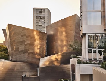 Conrad Los Angeles 5