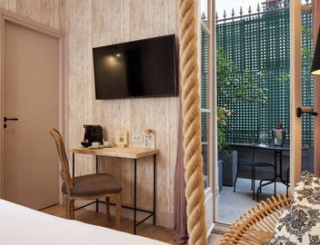 Les Plumes Hôtel Paris 2