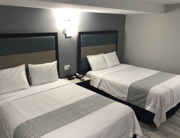 Travelodge Inn & Suites by Wyndham West Covina 2
