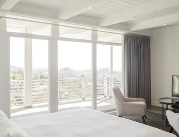 Hollywood Hills Hotel 2