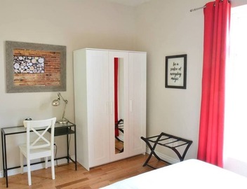 Sunny Top Floor - Huge Terrace - 4 bedrooms + 3 bathrooms - WiFi + parking*! 2
