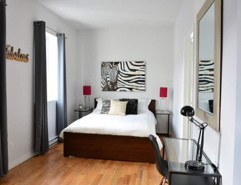 Sunny Top Floor - Huge Terrace - 4 bedrooms + 3 bathrooms - WiFi + parking*! 2