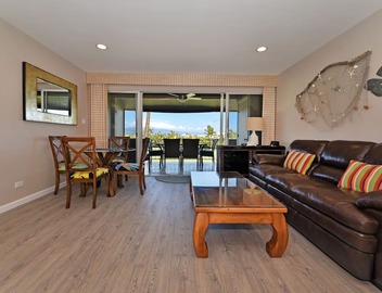 GOLF COURSE FRONT, OCEAN VIEW studio ** NEWLY REMODELLED** A210 3