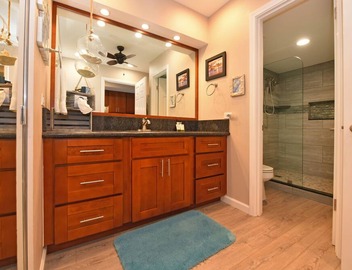 GOLF COURSE FRONT, OCEAN VIEW studio ** NEWLY REMODELLED** A210 2
