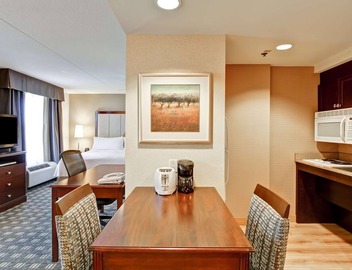 Homewood Suites by Hilton Toronto Mississauga 5