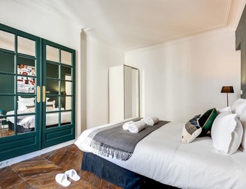 Sweett | Rivoli II - Three Bedroom Apartment, Sleeps 6 2