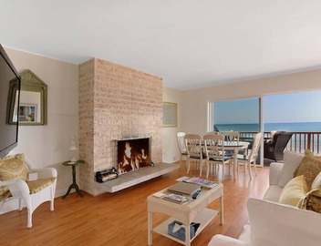 Oceanfront Cottage on Carbon Beach -Sea Lion 4