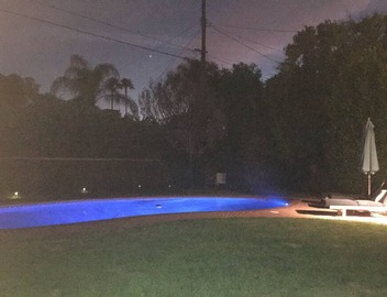 Family & Pet Friendly Home Sleeps 10 Pool BBQ Putting Green Universal 4