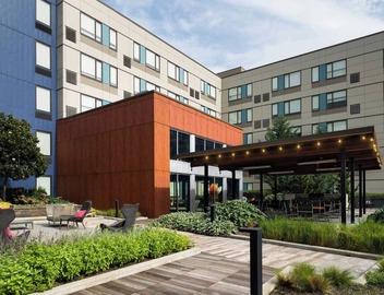 Aloft by Marriott Seattle Redmond 4