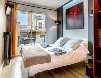 Chambre d'Amis (Chambres d'Hôtes/BnB/Guest House) 2