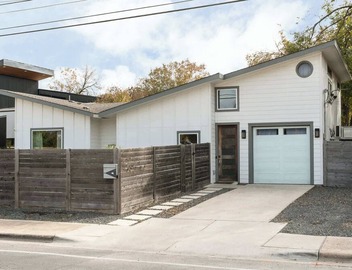 Stylish Home With Pool & Hot Tub Near Downtown 5
