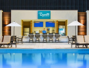 Hyatt House New Orleans/Downtown 5