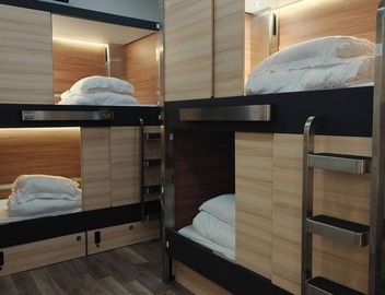 I Street Capsule Hostel 3
