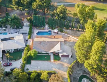 Beautiful Secluded Home 2