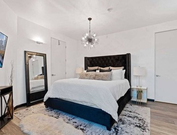 2BR Designer Condo East Downtown Austin 2
