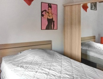 Nestled in the scenic hills of Fontaine de Vaucluse, this holiday home with a private enclosed pool 4