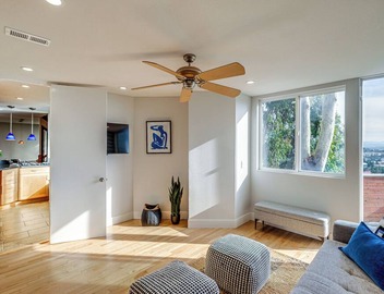 Stunning Del Mar Home w/Deck: 1 Mi to Beach! 5