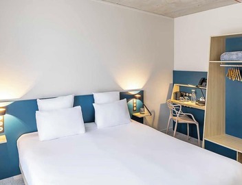 Best Western 11BAUER Paris Saint-Ouen 3
