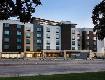 Towneplace Suites By Marriott Monrovia 2