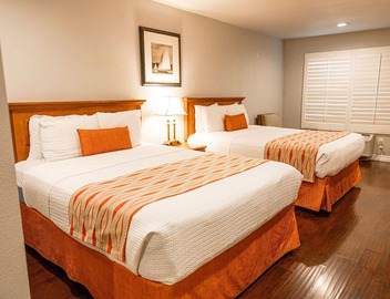 Alamo Inn & Suites 3