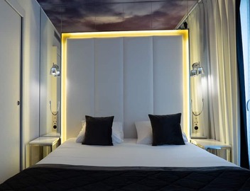 Nouvel Hotel Eiffel 4