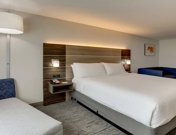 Holiday Inn Express Kenner - New Orleans Airport by IHG 2