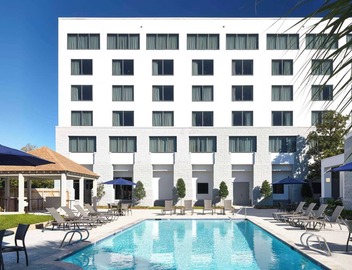 Hilton New Orleans Airport 3