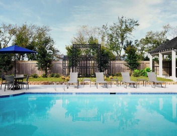 Hilton New Orleans Airport 4