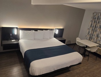 Motel 6 Los Angeles, CA - Downtown 3