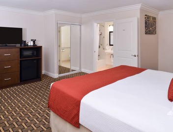 Best Western Plus LA Mid Town Hotel 4
