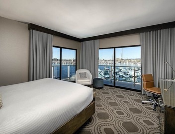 Marina del Rey Hotel 2