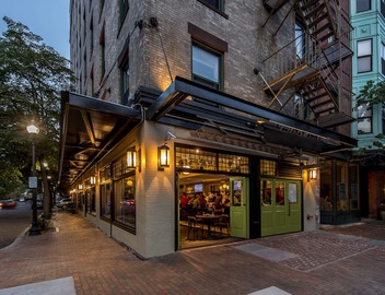 Staypineapple, A Delightful Hotel, South End 4
