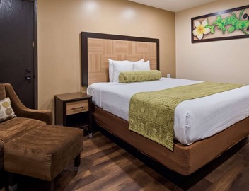 Best Western Plus Glendale 2