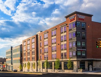 Fairfield Inn & Suites Boston Cambridge 4