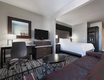 Fairfield Inn & Suites Boston Cambridge 3