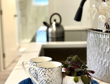 Vancouver Katherine 2BD 2BA Laneway Home 5