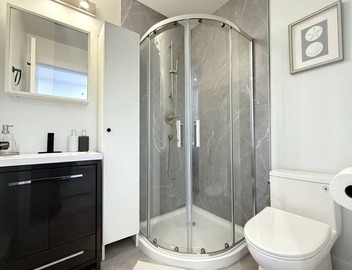 Vancouver Katherine 2BD 2BA Laneway Home 2