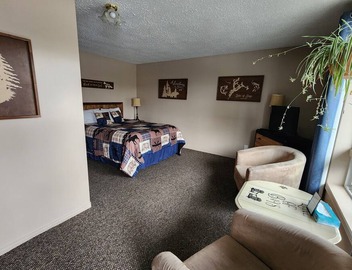 Dwight Village Motel 2