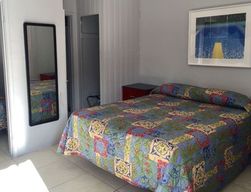 Palm Motel 5
